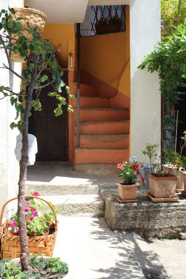 Casa Marconi Casa Vacanze Cesara Esterno foto